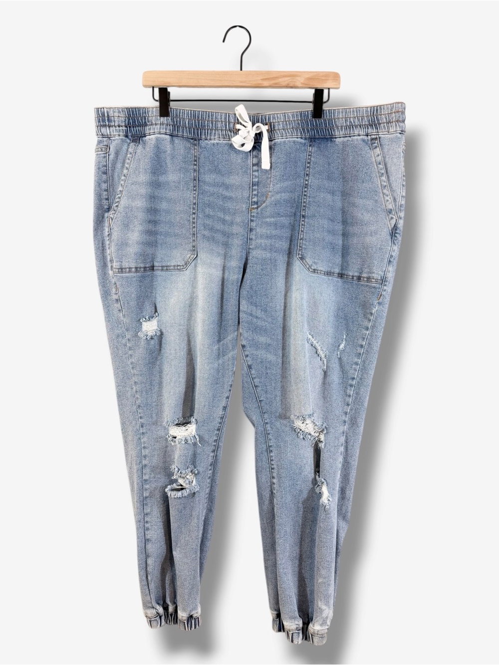 Lane Bryant Distressed Boyfriend Jogger Jeans 18 Flex Magic Waistband Light Wash